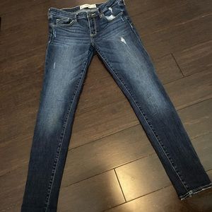 Abercrombie & Fitch Super Skinny Jeans